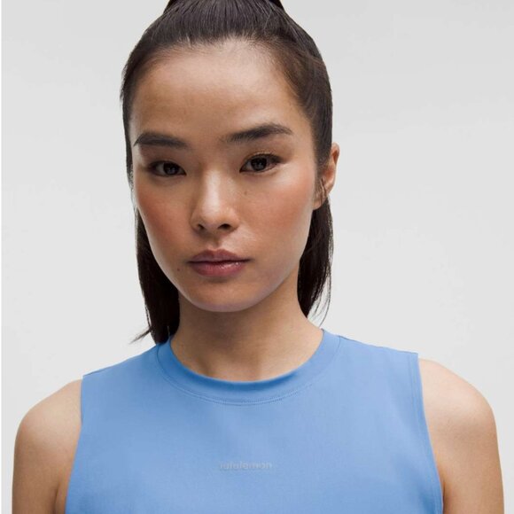 Lululemon Pace Crush Cross-Back Graphic Tank Top Pool Party - Picture 3 of 7